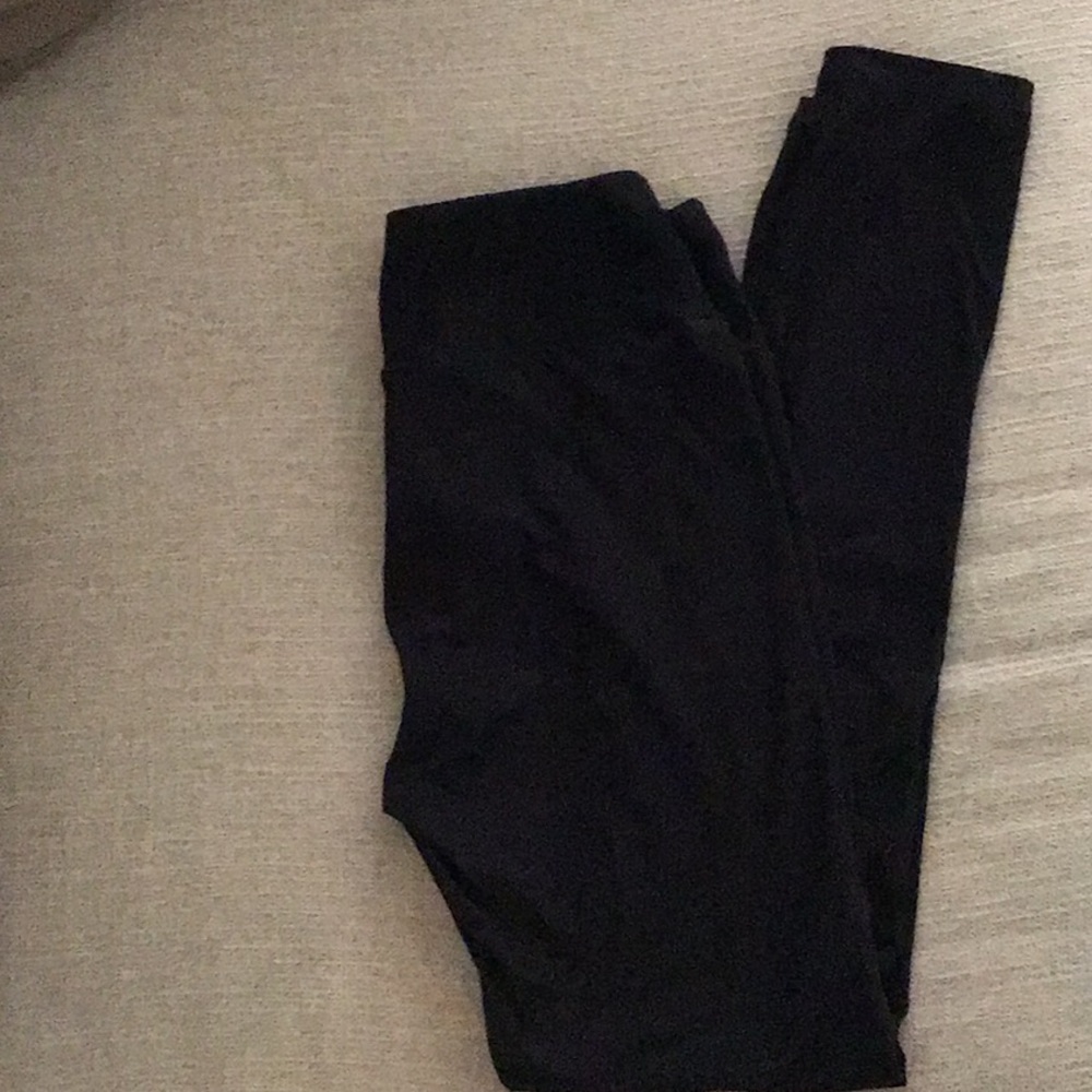 LuLaRoe Solid Black Leggings One Size